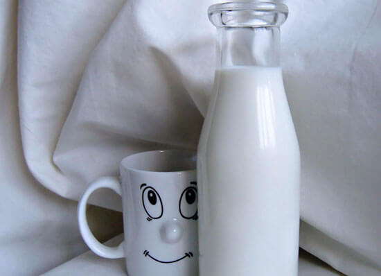 숙면에 좋은 차 우유